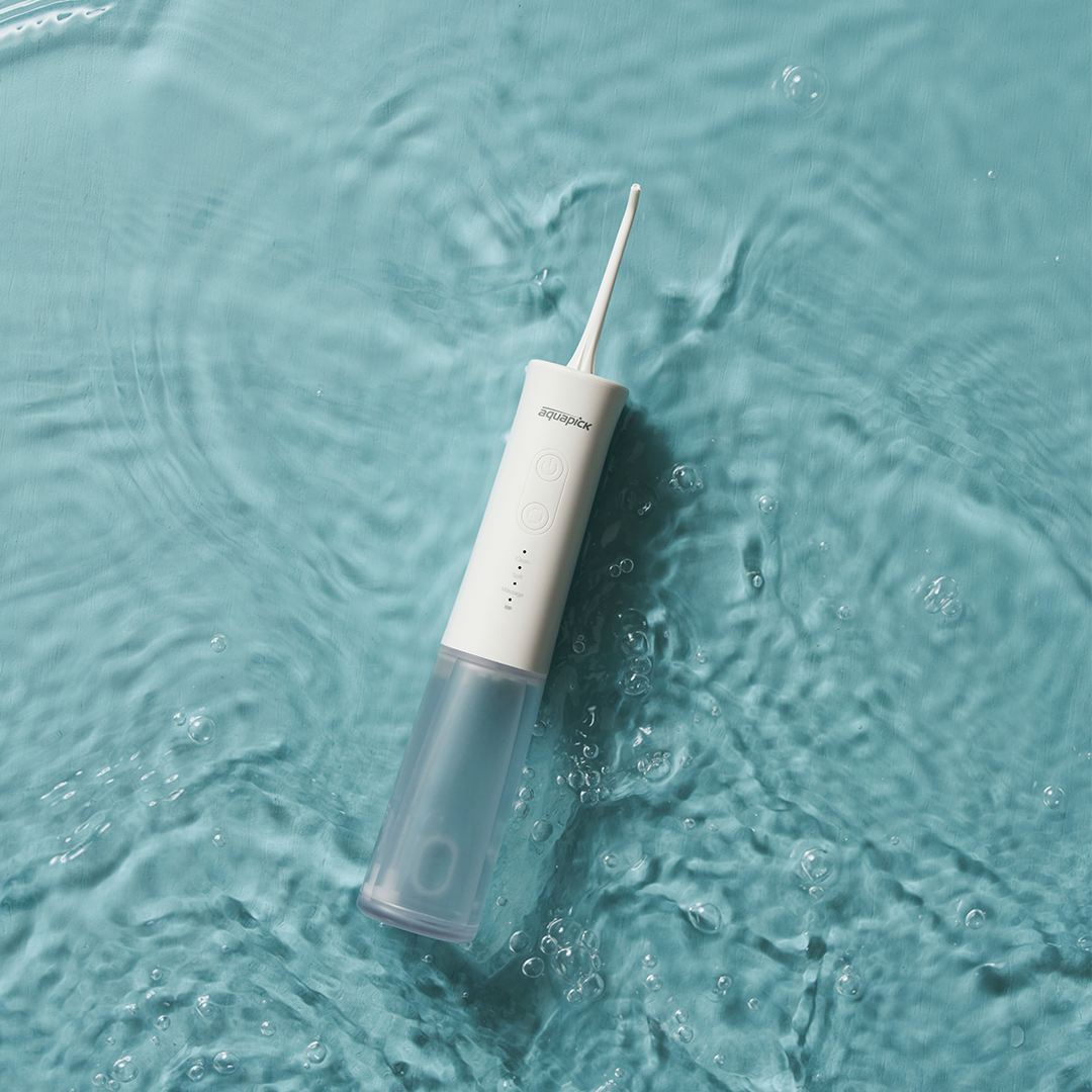 AQ – 205 Travel Flosser - White